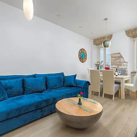 Augusto - Sea View 4*