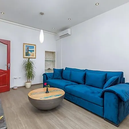 Augusto - Sea View 4* 풀라
